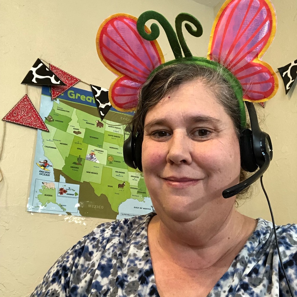 Meet your Posher, Twila